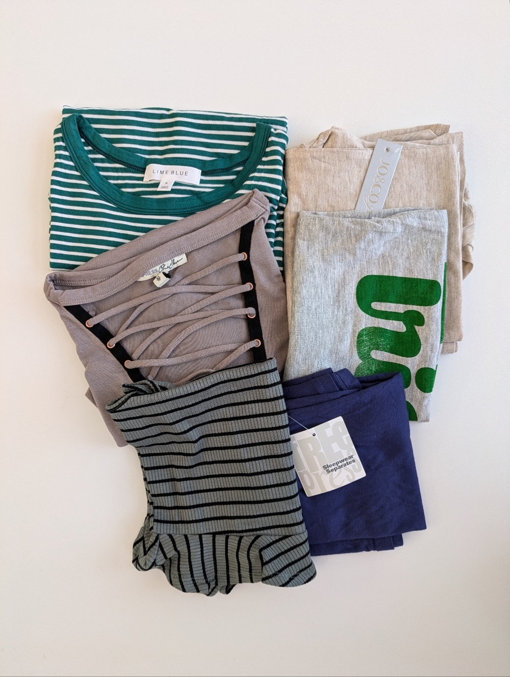 Tops And Tees Bundle Box - Picture 1 of 16